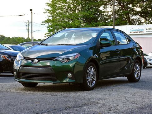 Used 2015 Toyota Corolla LE Premium FWD image 9