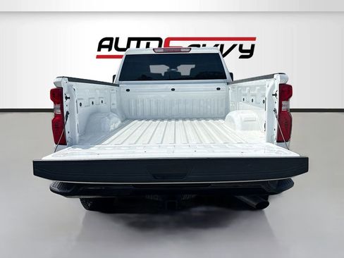Used 2025 Chevrolet Silverado 2500 Custom w/ Custom Convenience Package image 18