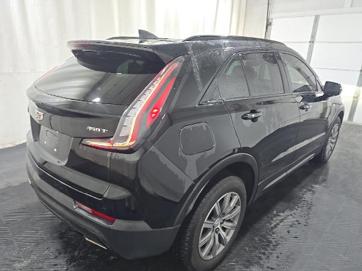 Used 2023 Cadillac XT4 Sport w/ Sun And Sound Package AWD/4WD image 5