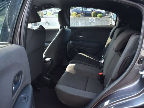 Used 2021 Honda HR-V Sport image 20