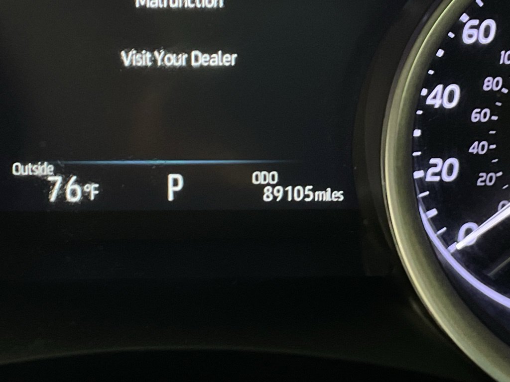 Used 2022 Toyota Camry XLE w/ Cold Weather Package FWD image 39