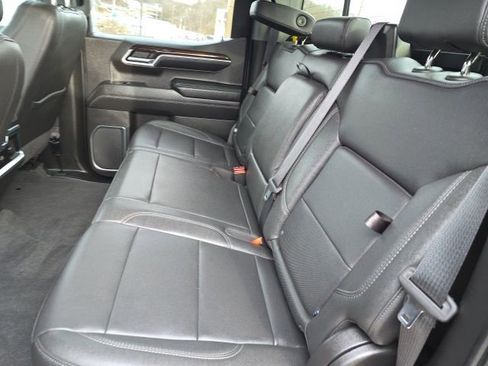 Used 2022 GMC Sierra 1500 SLT w/ SLT Premium Plus Package image 11