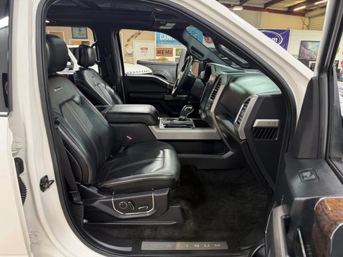 Used 2015 Ford F150 Platinum w/ Equipment Group 701A Luxury RWD image 21