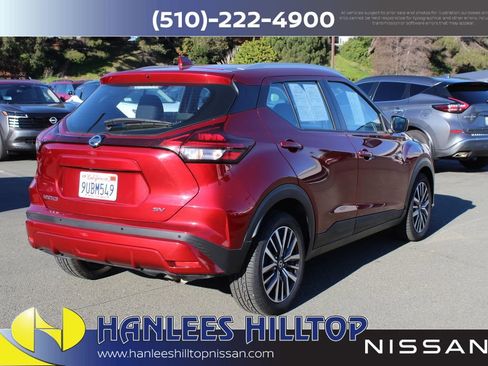 Used 2021 Nissan Kicks SV image 7