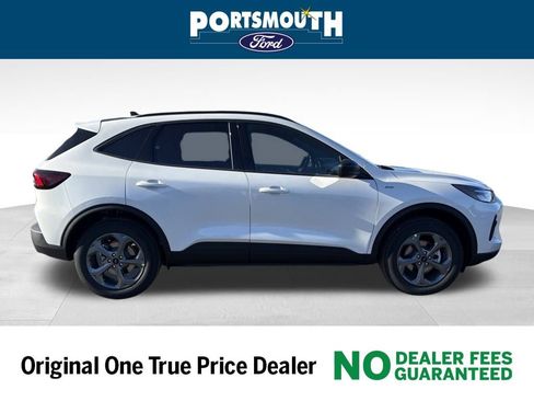 New 2026 Ford Escape ST-Line w/ Tech Pack #1 image 6