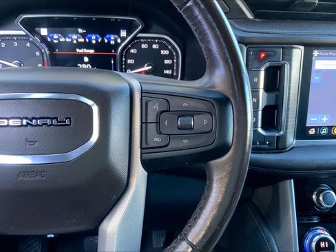 Used 2021 GMC Yukon XL Denali w/ Denali Ultimate Package image 24