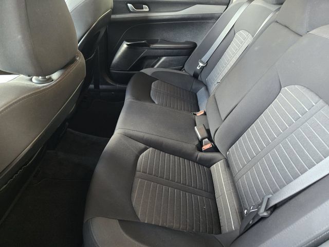 Used 2025 Kia K5 LXS FWD image 31