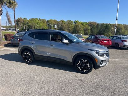 Used 2024 Kia Seltos EX