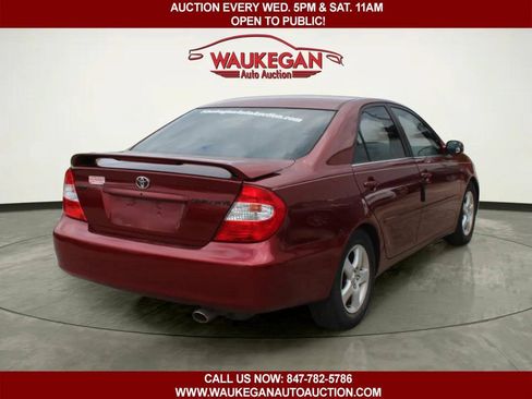 Used 2002 Toyota Camry LE FWD image 5