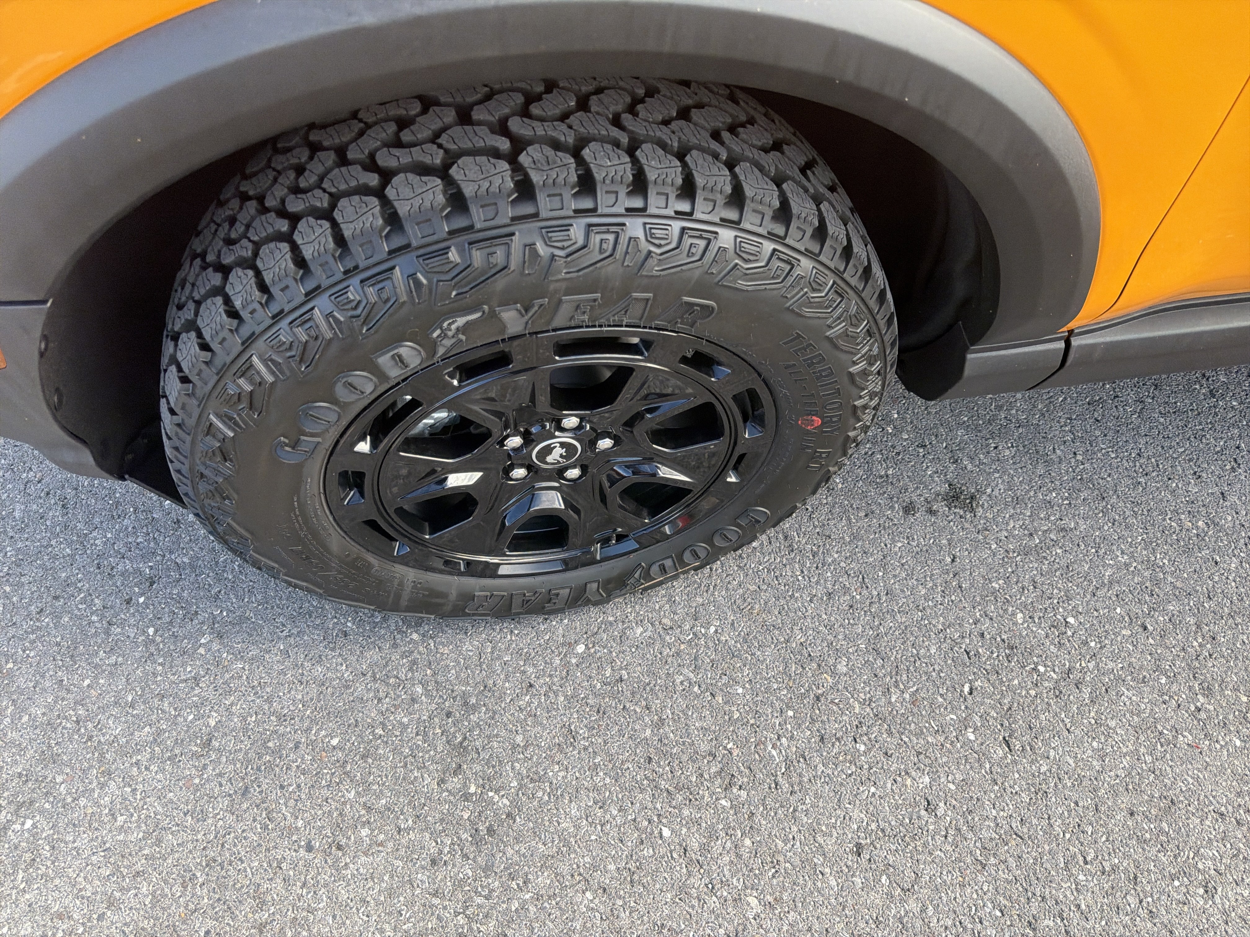 New 2026 Ford Bronco Sport Outer Banks w/ Sasquatch Outer Banks Package AWD/4WD image 11