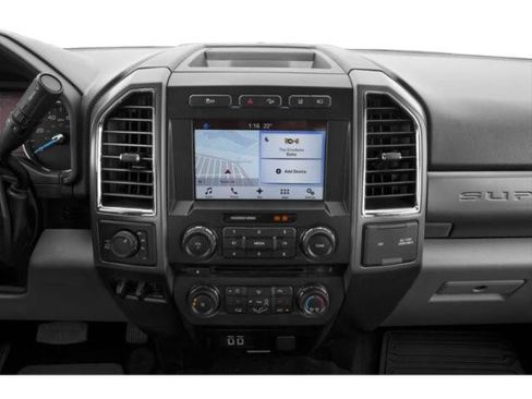 Used 2019 Ford F250 XLT w/ XLT Premium Package AWD/4WD image 11