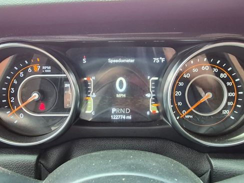 Used 2021 Jeep Wrangler Unlimited Sport AWD/4WD image 13