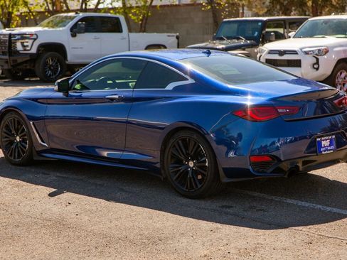 Used 2019 INFINITI Q60 3.0t Luxe w/ Essential Package RWD image 7