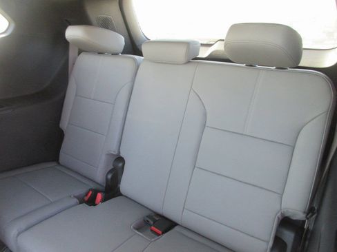 New 2026 GMC Acadia Elevation w/ Super Cruise Package AWD/4WD image 15