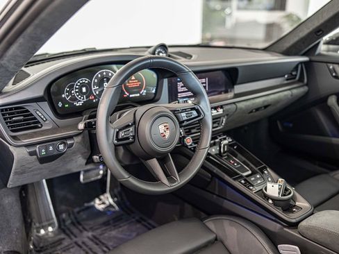 Used 2026 Porsche 911 Carrera 4 GTS w/ Premium Package image 18