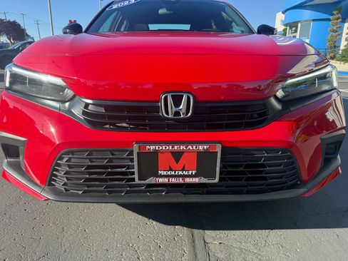 Used 2023 Honda Civic Sport image 10