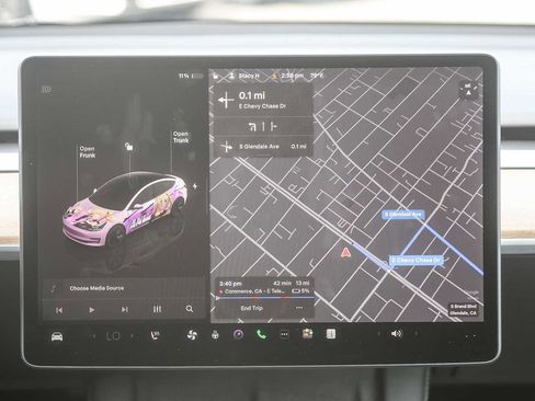 Used 2023 Tesla Model 3 Standard Range image 10