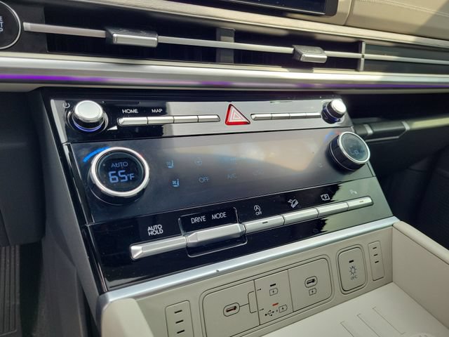 Used 2024 Hyundai Santa Fe Calligraphy FWD image 34