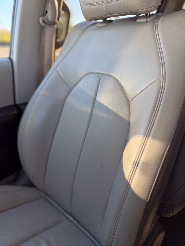 Used 2017 Chrysler Pacifica Touring-L FWD image 34