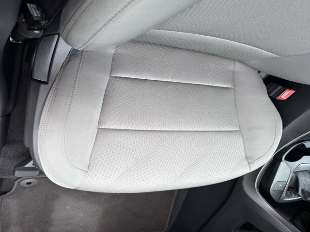 Used 2015 Hyundai Santa Fe Sport w/ Option Group 02 FWD image 16