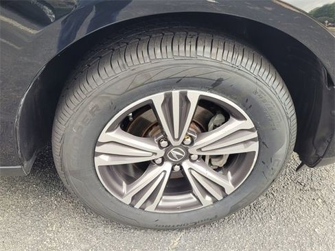 Used 2018 Acura MDX FWD image 18