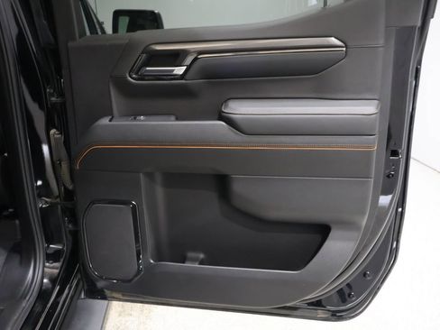 Used 2024 GMC Sierra 1500 AT4 w/ Technology Package image 23