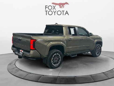Used 2024 Toyota Tacoma TRD Sport image 6