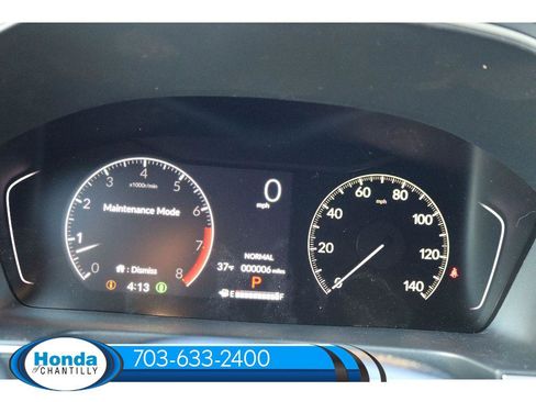 New 2025 Honda Pilot Touring image 9