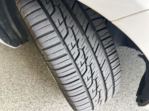 Used 2012 MAZDA MAZDA3 i Touring image 12