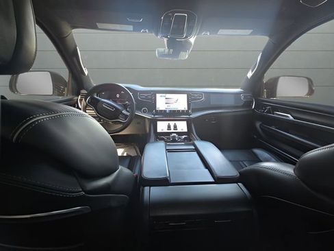 Used 2024 Jeep Grand Wagoneer L Series II w/ Quick Order Packagew 28T AWD/4WD image 13