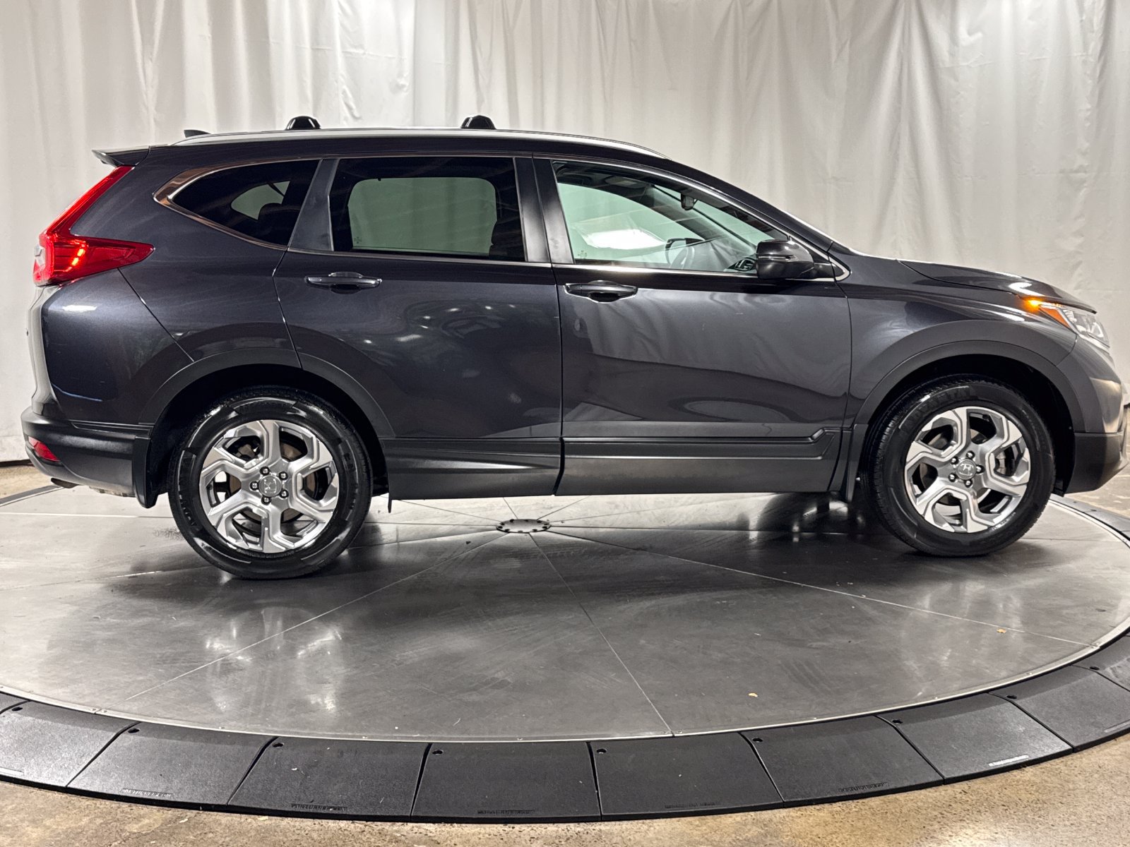 Used 2018 Honda CR-V EX-L image 6