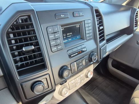 Used 2017 Ford F150 XL w/ Equipment Group 101A Mid AWD/4WD image 25