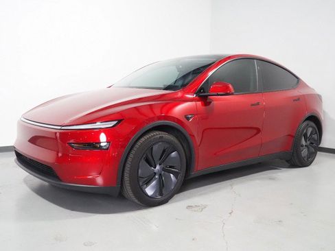 Used 2026 Tesla Model Y Long Range AWD/4WD image 10