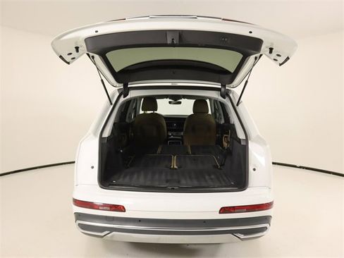 Used 2020 Audi Q7 2.0T Premium Plus w/ Premium Plus Package image 25