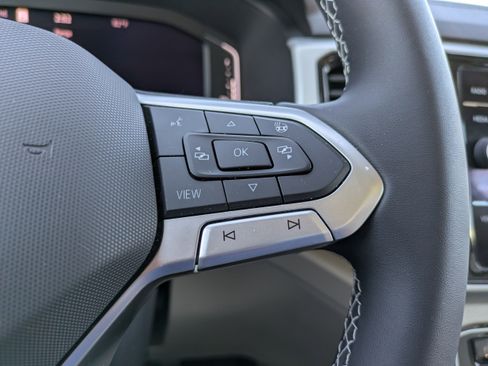 Used 2021 Volkswagen Atlas SEL image 25