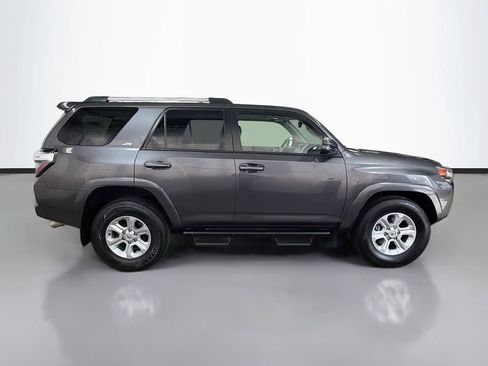Used 2023 Toyota 4Runner SR5 Premium w/ Moonroof Package RWD image 10