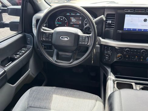 Used 2024 Ford F250 XLT image 24