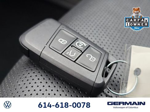 Used 2020 Volkswagen Atlas Cross Sport SEL Premium AWD/4WD image 40