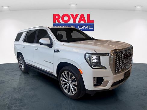 Certified 2022 GMC Yukon Denali image 2