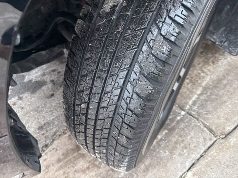 Used 2023 Toyota 4Runner Limited image 9