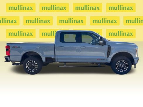 New 2026 Ford F350 Platinum AWD/4WD image 2