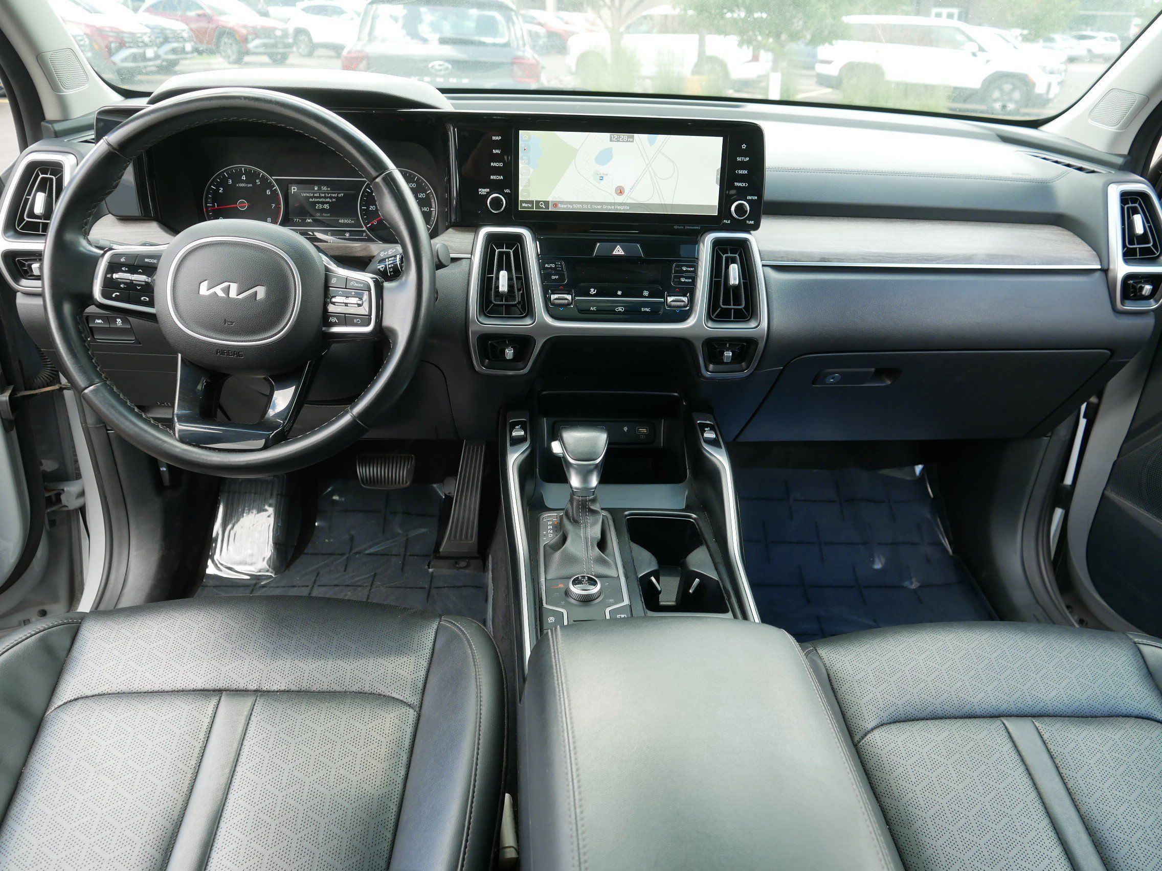 Used 2023 Kia Sorento S w/ Panoramic Sunroof Package AWD/4WD image 22