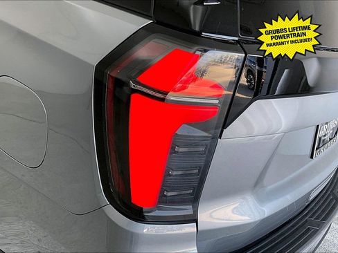 Used 2025 Chevrolet Tahoe LT AWD/4WD image 38