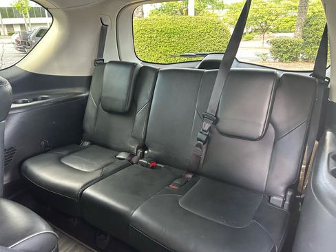 Used 2019 INFINITI QX80 Luxe w/ 22" Wheel Package AWD/4WD image 18