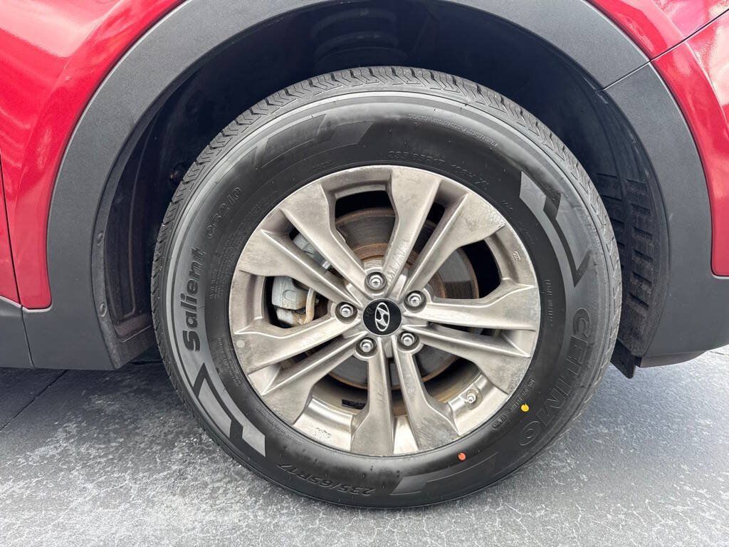 Used 2016 Hyundai Santa Fe Sport w/ Option Group 02 FWD image 25