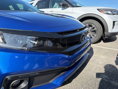 Used 2020 Honda Civic Sport image 8