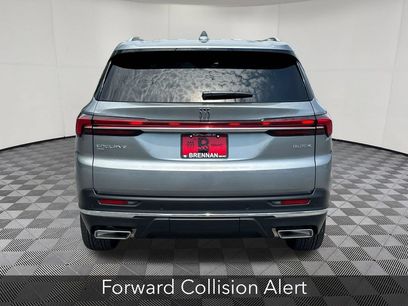 New 2026 Buick Enclave Preferred w/ LPO, Floor Liner Package