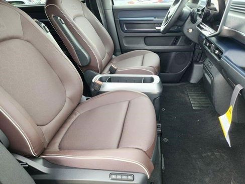 New 2025 Volkswagen ID. Buzz Pro S image 17