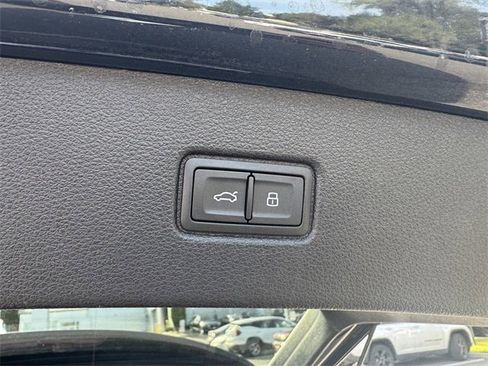 Certified 2023 Audi Q7 2.0T Premium Plus w/ Premium Plus Package image 35