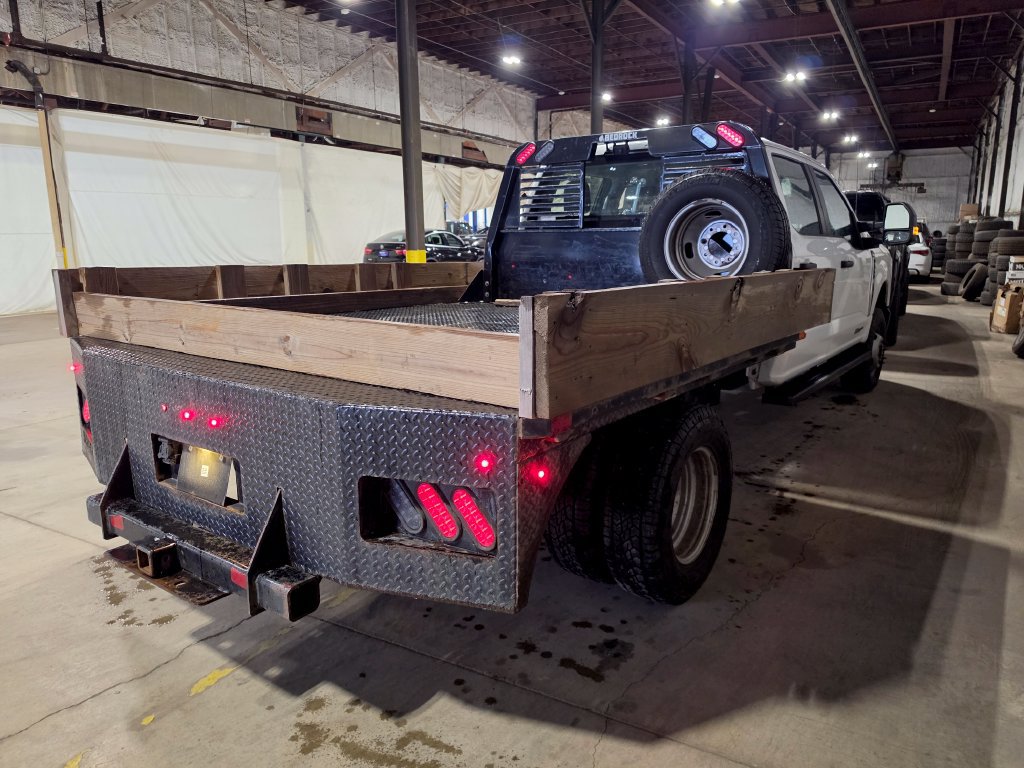 Used 2024 Ford F350 XL AWD/4WD image 2